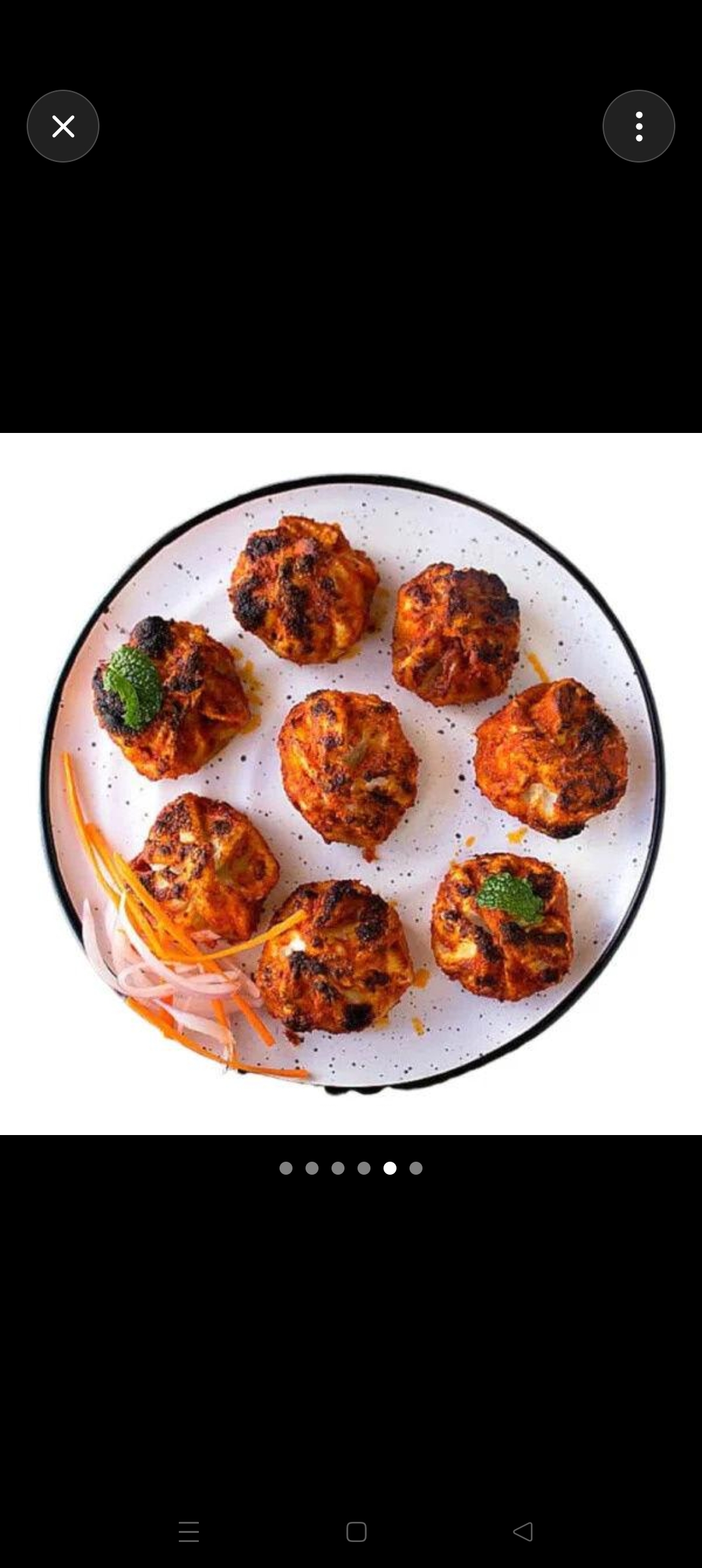 Paneer tikka momos